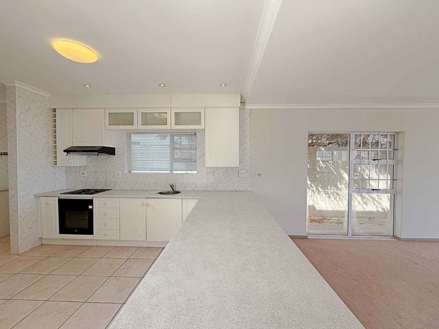 4 Bedroom Property for Sale in Middedorp Western Cape